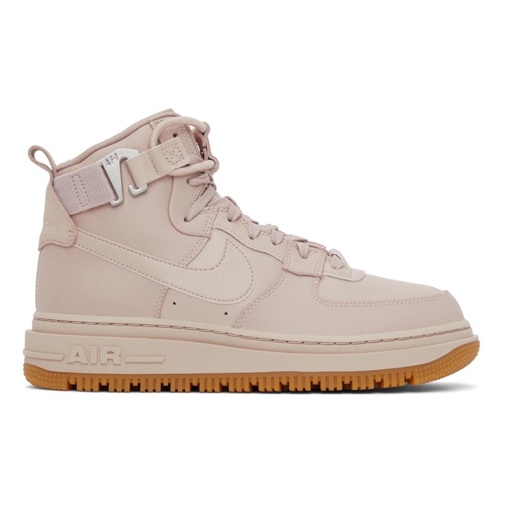 Women’s Nike Air Force 1 Utility 2.0 Color Fossil Stone Size 7.5